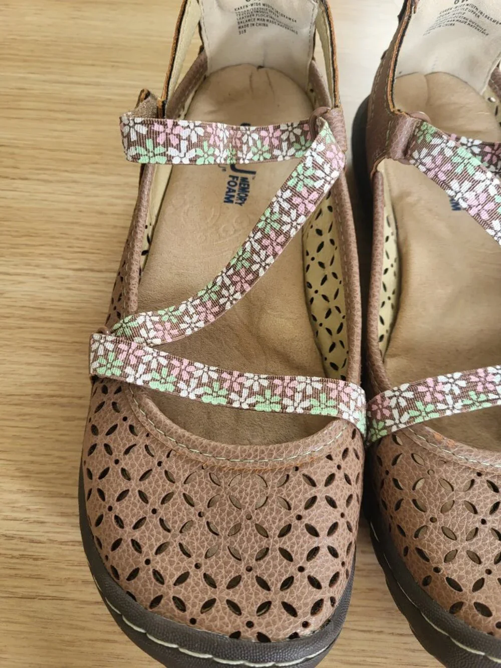 JBU Mary Jane Shoes Women's 6W Karen Pink Floral Bloomcore Gardencore Casual